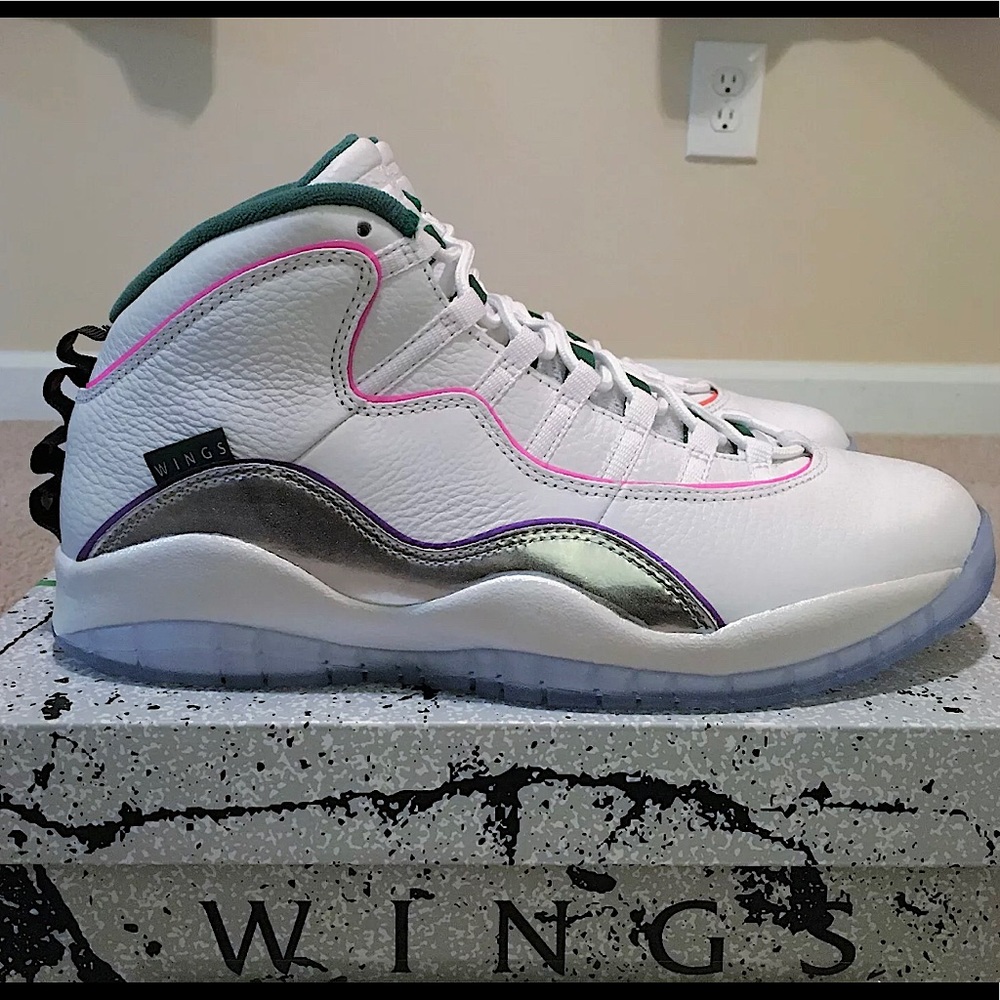 Nike Air Jordan 10 X Retro Wings Size 9.5 M